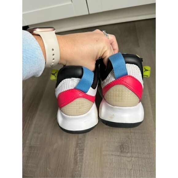 Jordan MA2 Big Kid 4 YOUTH Multicolor CW6594-110 Sneaker Athletic Trainer 5.5 W - Picture 5 of 13